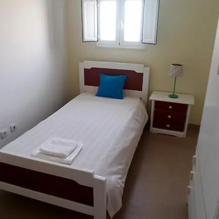 Casinha Da Andorinha - Feriehus *